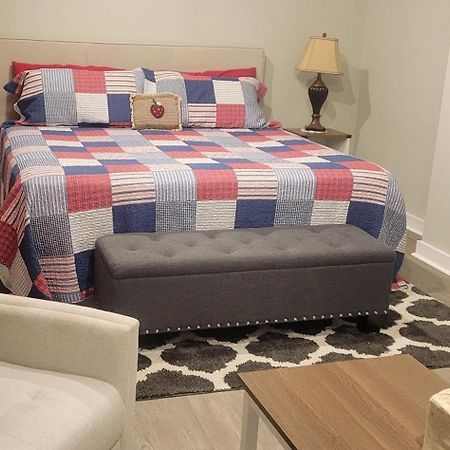 Tin Brook Bed & Breakfast Walden Экстерьер фото