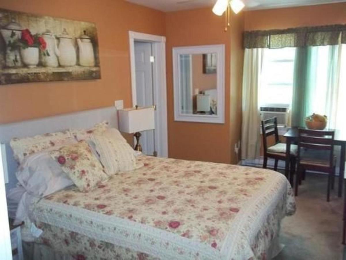 Tin Brook Bed & Breakfast Walden Экстерьер фото