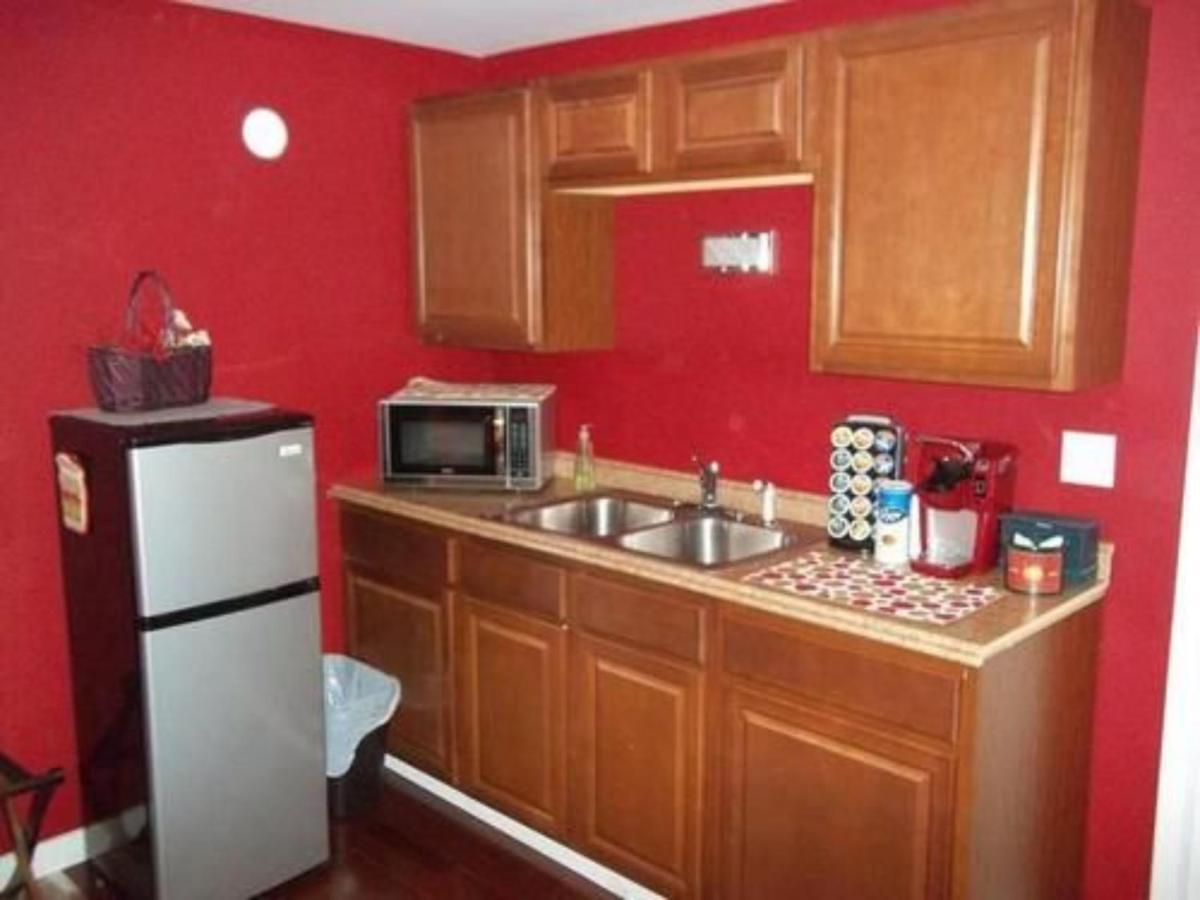 Tin Brook Bed & Breakfast Walden Экстерьер фото